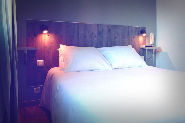 Bedroom 4, Hotel Cote et Lac, Landes