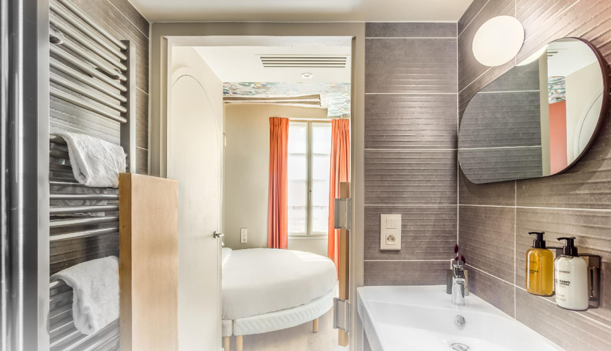 Bathroom 4, Beauquartier - Sentier, Paris