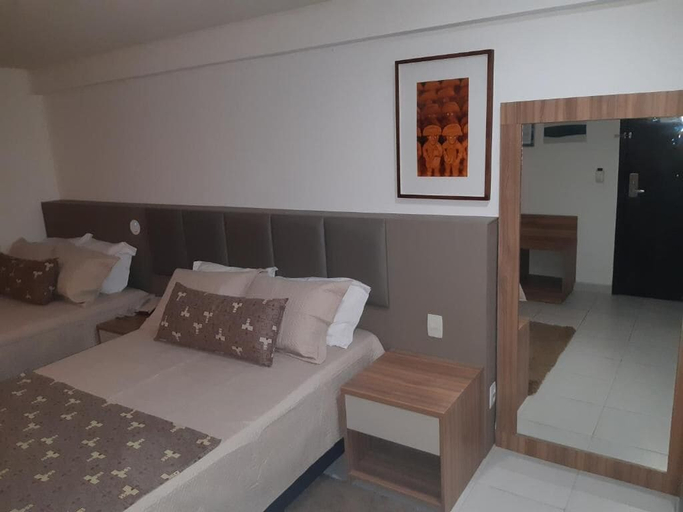 Bedroom 3, Beach Class Executive por Yolo, Recife