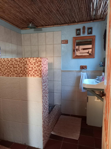 Bathroom 3, Wolverfontein Karoo Cottages, Eden