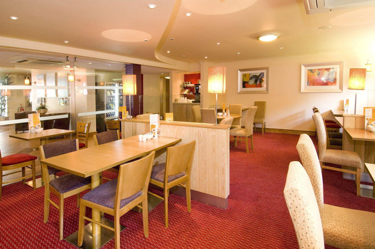 Food & Drinks, Birmingham South (Hall Green), Birmingham