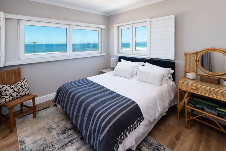 Bedroom 3, Lagoon Beach Penthouse, City of Cape Town