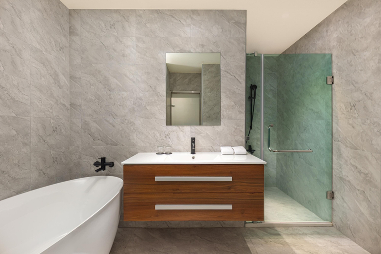 Bathroom 4, Days Inn by Wyndham Chiayi, Chiayi County