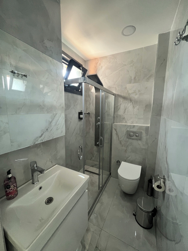 Bathroom 2, SESSE OTEL, Atasehir