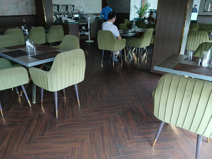 Dining 2, Arch by PKH - Delhi IGI Airport, Delhi