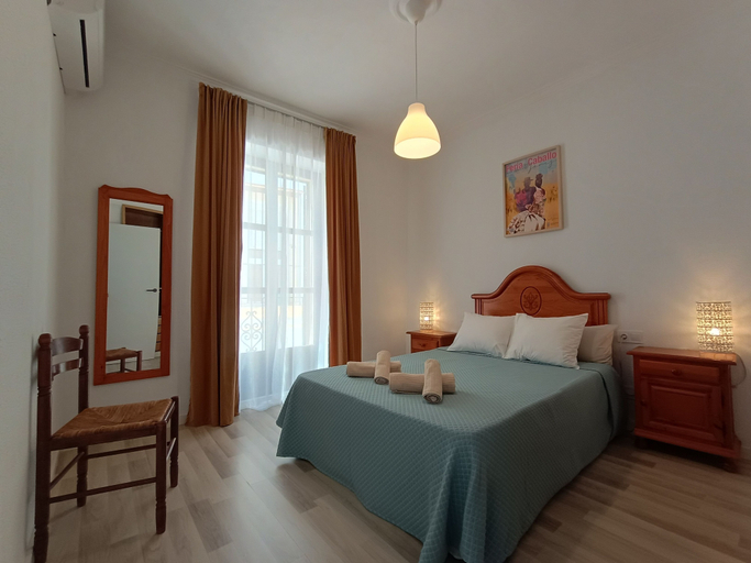 Room 4, La Alboreá, Cádiz