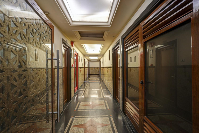 Public Area 3, Lavanya Motel, Delhi