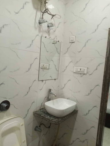 Bathroom 3, Hotel Gungun Jawai Sumerpur, Pali