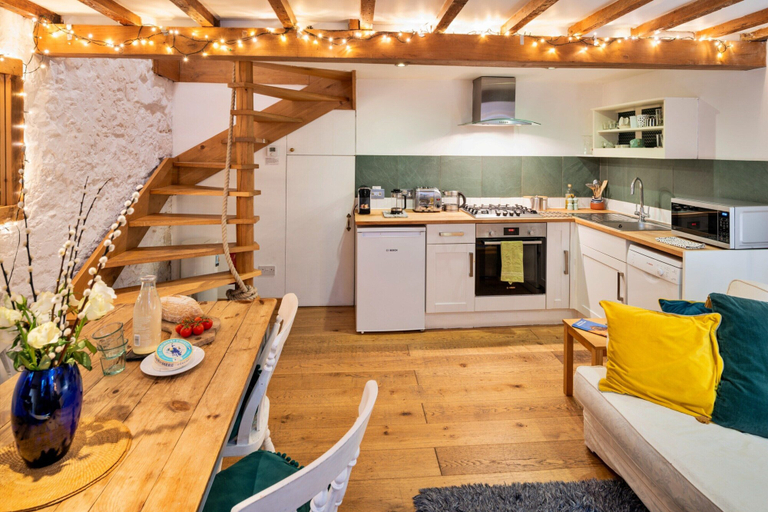 Private kitchen 5, Romantic Lyme Regis Couple's Hideaway, Devon
