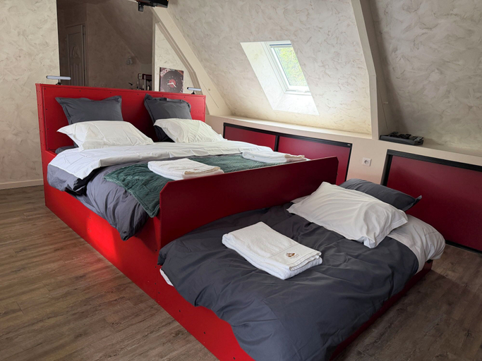 Room 3, Les fontaines de Gazost, Hautes-Pyrénées