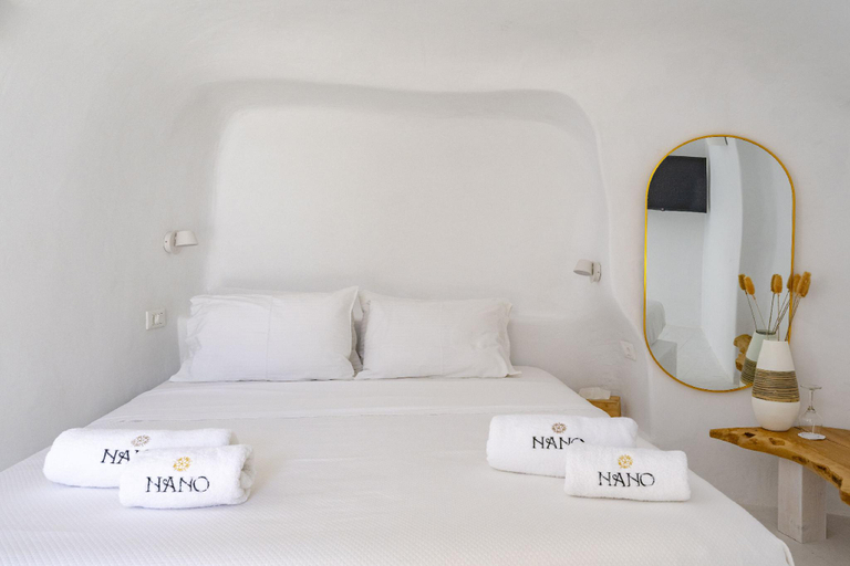 Bedroom 5, Nano Oia Canaves, South Aegean