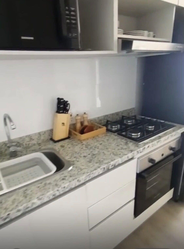 Private kitchen 3, Aluna Bech, Santa Marta (Dist. Esp.)