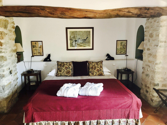 Bedroom 3, La Verriere, Vaucluse