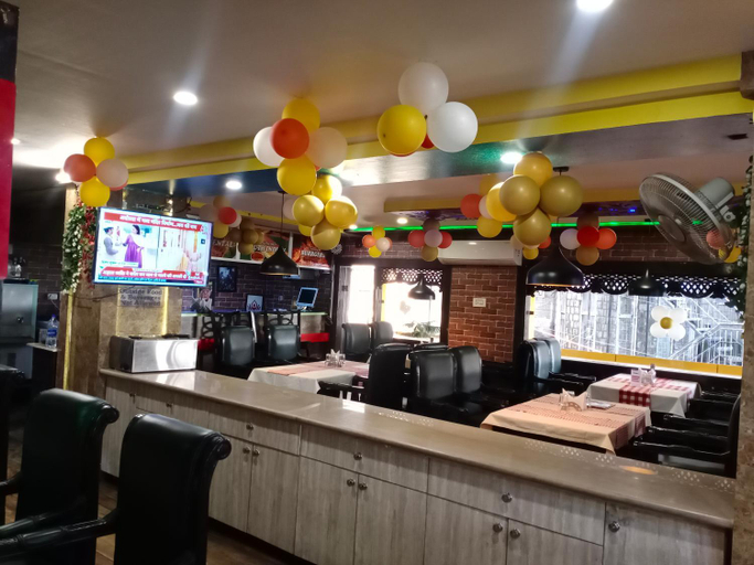Food & Drinks 3, Hotel City Plaza, Kangra