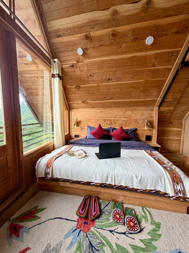 Bedroom 4, Laida Holiday Homestay-DBR Wooden Cottage, Kullu