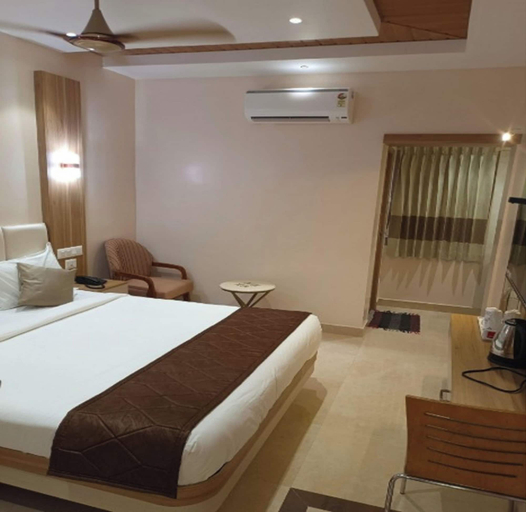 Room 4, Hotel Orange Orchid, Tirunelveli