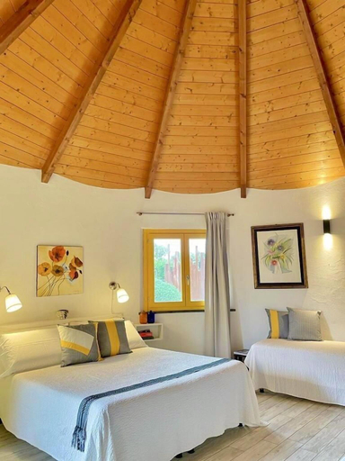 Bedroom 2, Is Cheas wine farm boutique hotel, Oristano