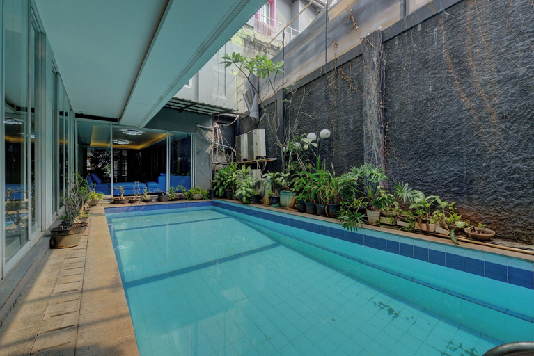 Sport & Beauty 5, Hotel Bunga Bunga, Central Jakarta