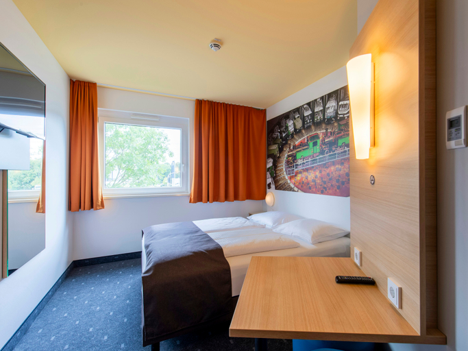 Bedroom 4, B&B Hotel Augsburg, Augsburg