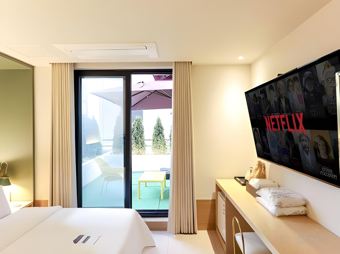 Bedroom 2, Cheonan Aria, Cheonan