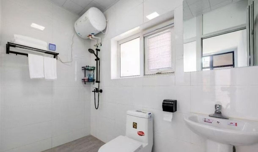 Bathroom 5, Lanshange Near Mutianyu Great Wall, Beijing