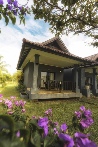 Exterior & Views, Beach Rock Resort Belitung, Belitung