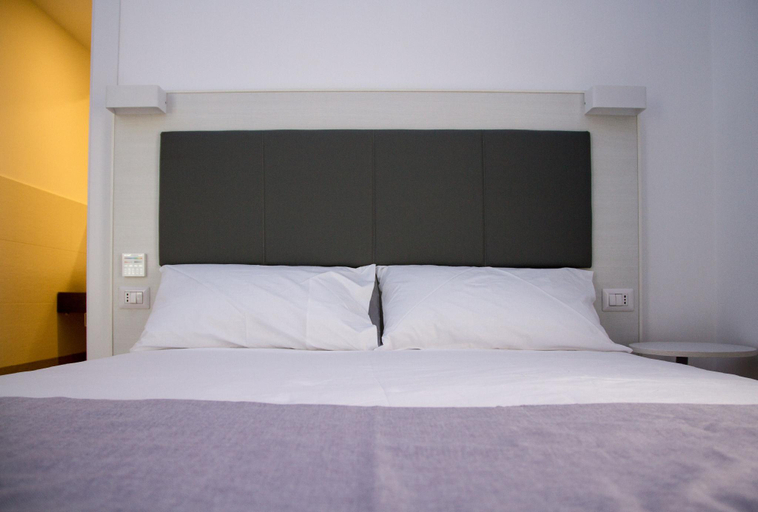 Bedroom 3, Vento di Mare, Napoli
