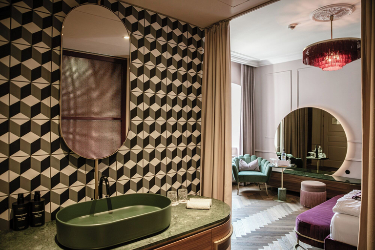Bathroom 4, Eurostars Josefine, Wien