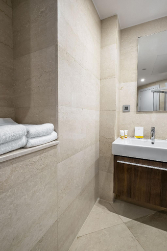 Bathroom 2, VESTA - Luxury APT - 2BR - New Cairo, New Cairo City