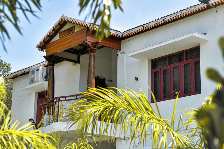 Exterior detail 5, Palm tree Villa Homestay, Sivaganga