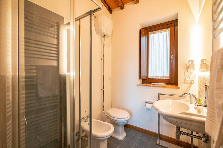 Facilities 5, Villa Il Melograno, Terni