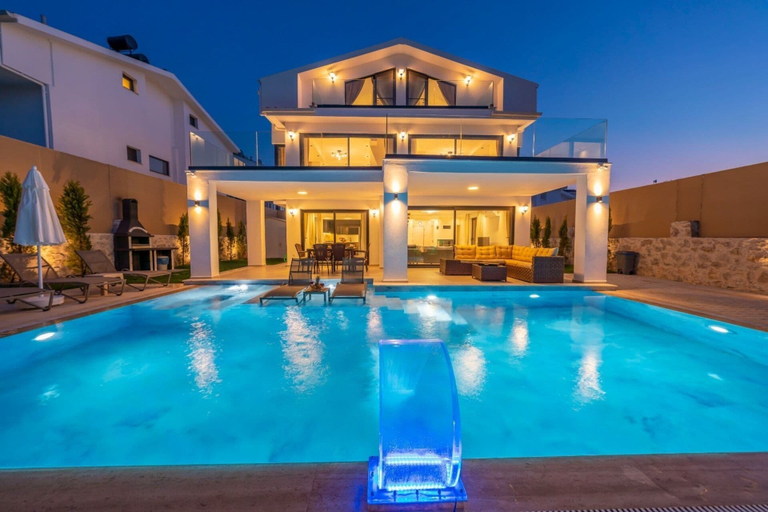 Others 2, Luxury 4-bed Villa With Private Pool and Jacuzzi, Fethiye