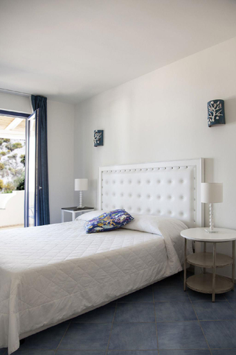 Bedroom 2, Cutimare, Messina