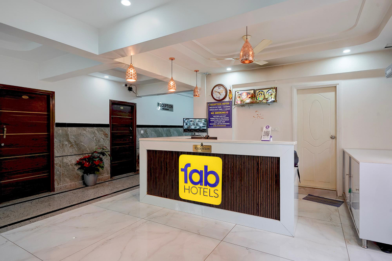 Reception 4, FabHotel Blue Birds, Bangalore