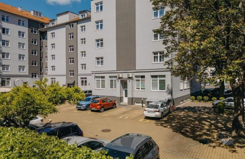 Exterior & Views 2, COLORFACTORY SPA Hotel, Praha 7