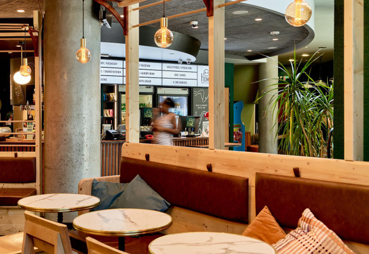 Food & Drinks 5, B&B HOTEL Paris Nord 18eme, Seine-Saint-Denis