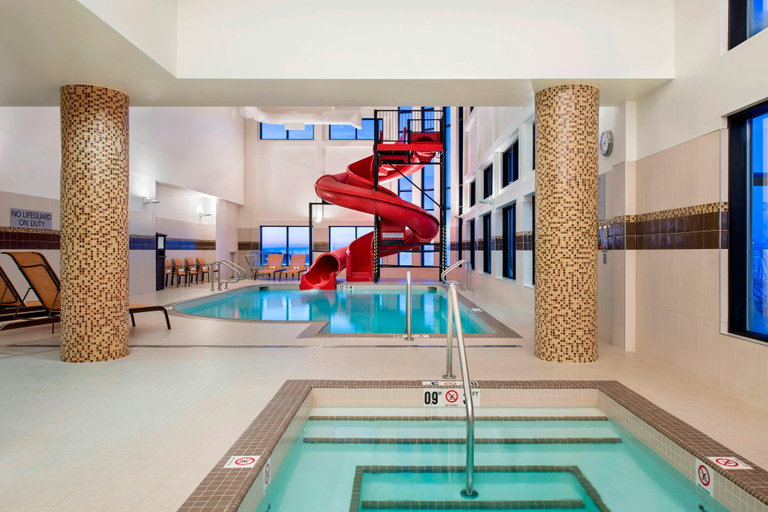 Sport & Beauty 5, Residence Inn by Marriott Calgary South, Division No. 6