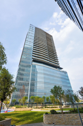 Exterior 5, Balzac, Monterrey