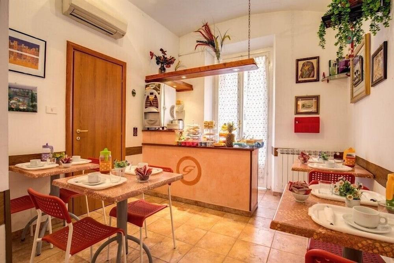 Food & Drinks 5, Millyhouse, Rome