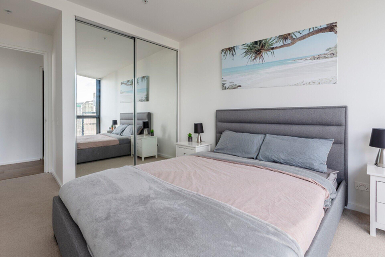 Bedroom 3, Kula Docklands, Melbourne