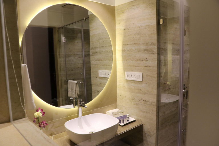 Bathroom 4, Calux Grand Inn Calangute Formerly Amara, North Goa