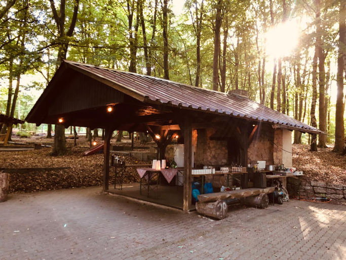 Exterior & Views, Schwedischer Shelter unter Buchen, Göttingen