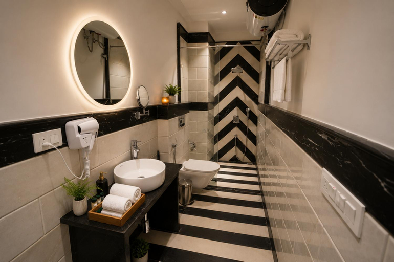 Bathroom 4, Grandrosse Boutique - Pichola Lake Facing Hotel , Udaipur