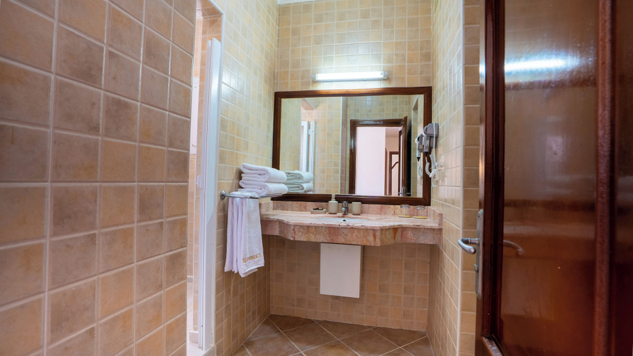Bathroom 5, Intouriste Hôtel & Suites, Agadir-Ida ou Tanane