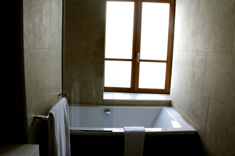 Bathroom 4, Logis Hotel Villa C Hotel, Cher