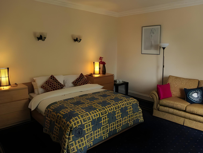 Bedroom 2, Sniperley Hall Bed and Breakfast, Durham
