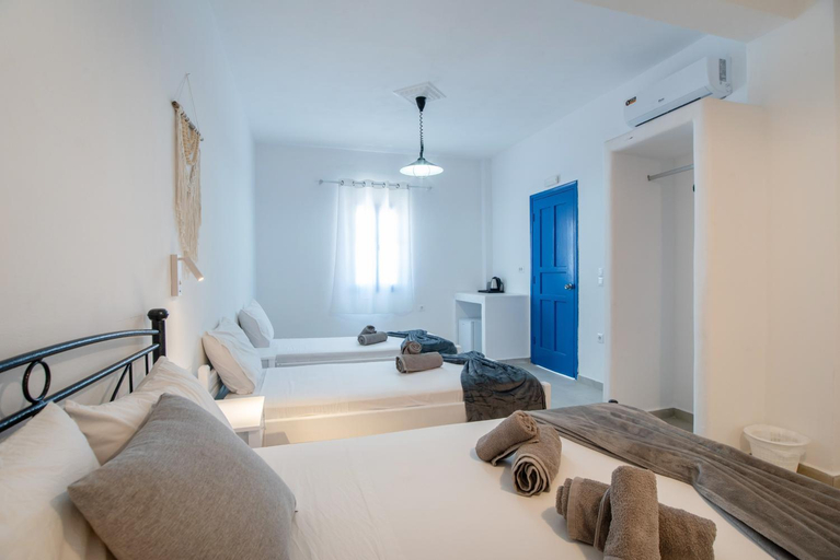 Bedroom 5, Pleasure Beachside Studios, South Aegean