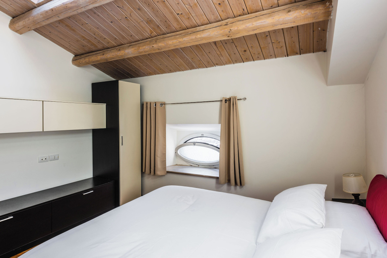 Room 4, Klina Home by Wonderful Italy, Catania