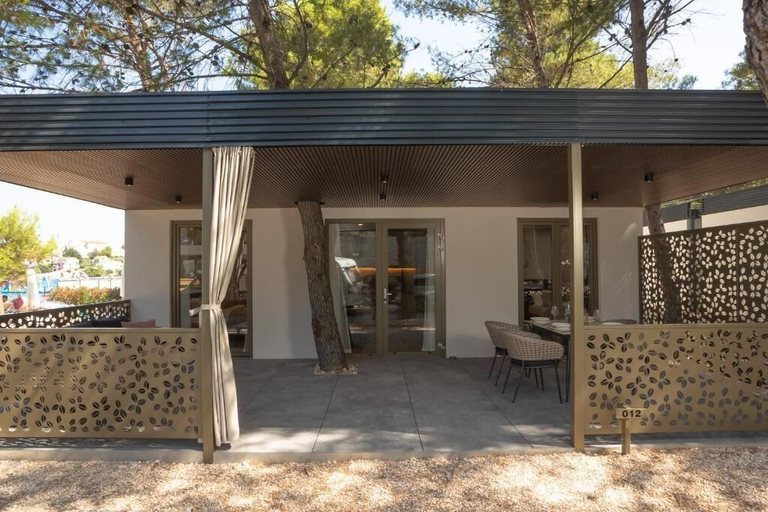 Outdoor dining 2, Maris Villas, Šibenik