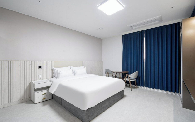 Room 4, Brown Dot Hotel Daecheon Beach Boryeong, Boryeong